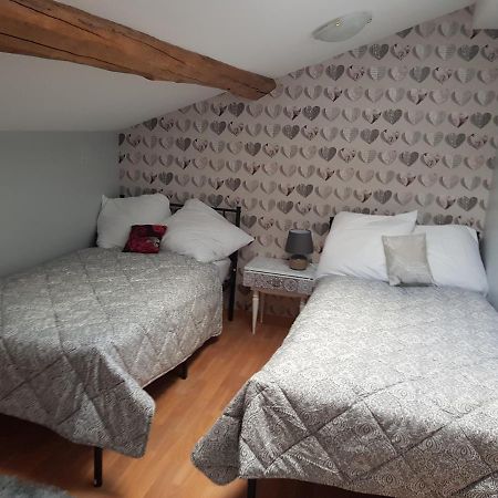 Le Pommier Chambre D'Hote Clussais-la-Pommeraie 外观 照片