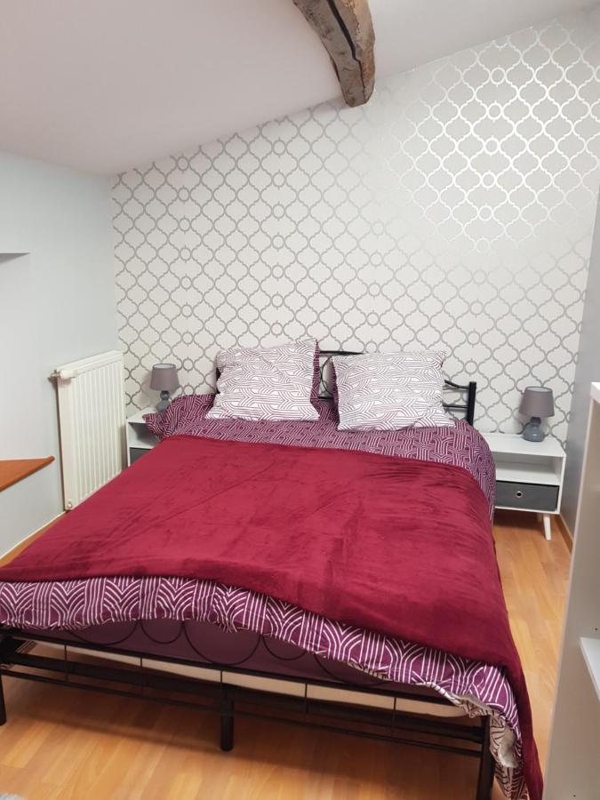 Le Pommier Chambre D'Hote Clussais-la-Pommeraie 外观 照片