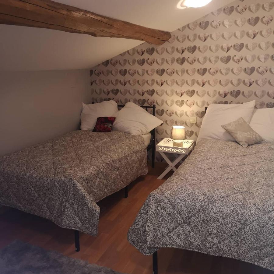 Le Pommier Chambre D'Hote Clussais-la-Pommeraie 外观 照片